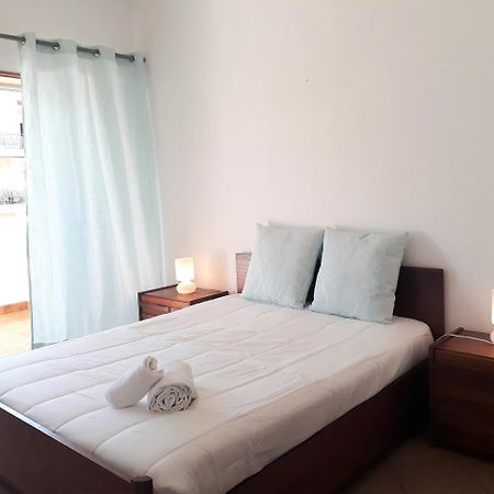 T2 Mira Praia 4- Familiar, 80Mt Praia, Wifi Quarteira Buitenkant foto